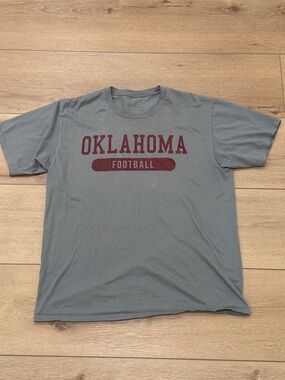 Oklahoma Football Gray Tee with Maroon Print